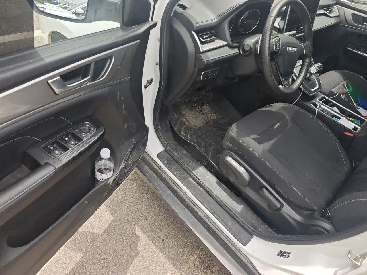 Haval M6 2023 PLUS 1.5T DCT Elite Smart Connectivity Model — миниатюра 19