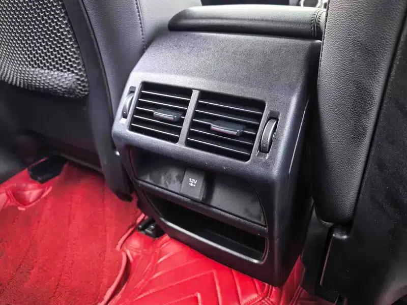 Jaguar E-PACE 2018 P200 S (China VI Emission Standard) — миниатюра 10