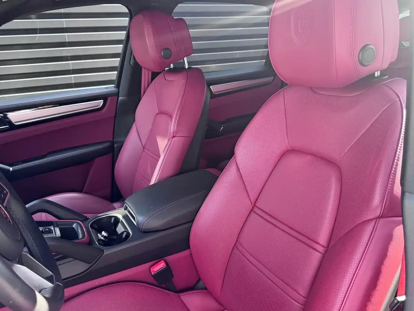 2023 Cayenne 3.0T Platinum Edition — миниатюра 12