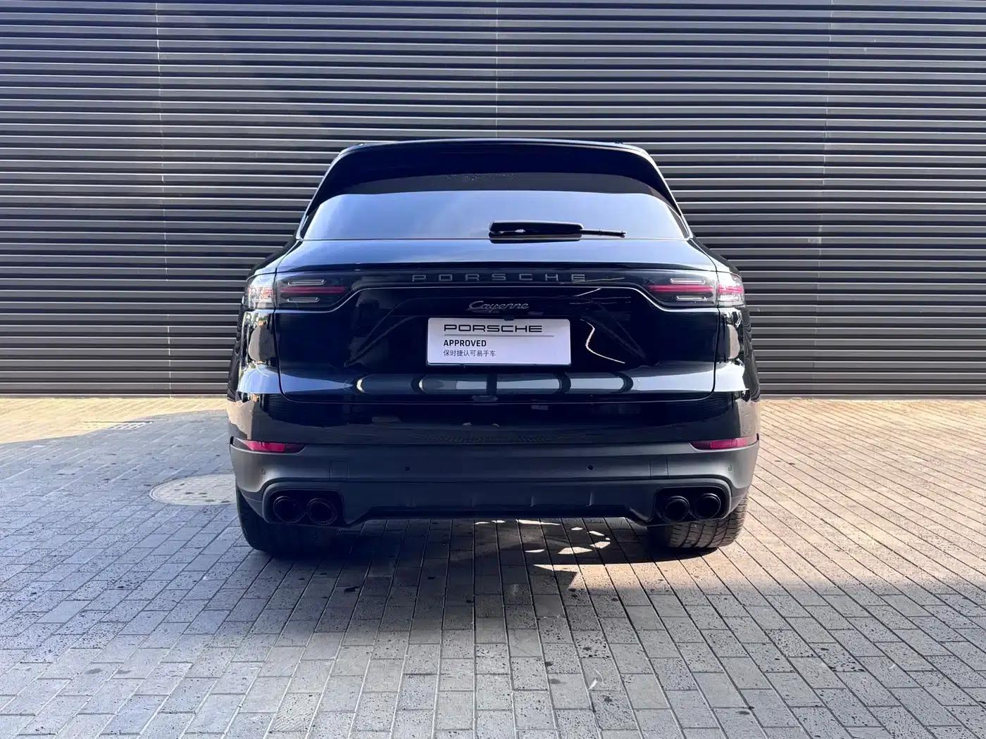 2023 Cayenne 3.0T Platinum Edition — миниатюра 9