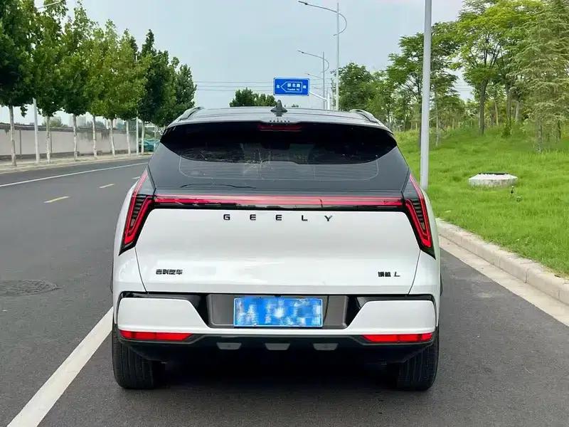 Geely Boyue L 2025 Fourth Generation 1.5TD DCT Splendid — миниатюра 5