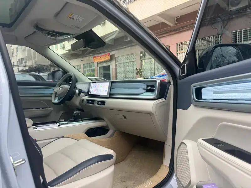Geely ICON 2023 1.5TD Chocolate Premium Edition — миниатюра 23