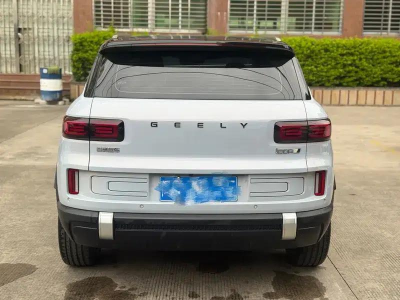 Geely ICON 2023 1.5TD Chocolate Premium Edition — миниатюра 5