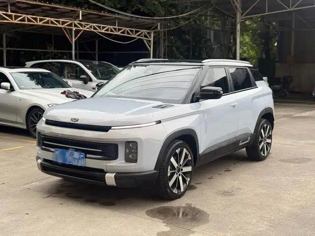Geely ICON 2023 1.5TD Chocolate Premium Edition