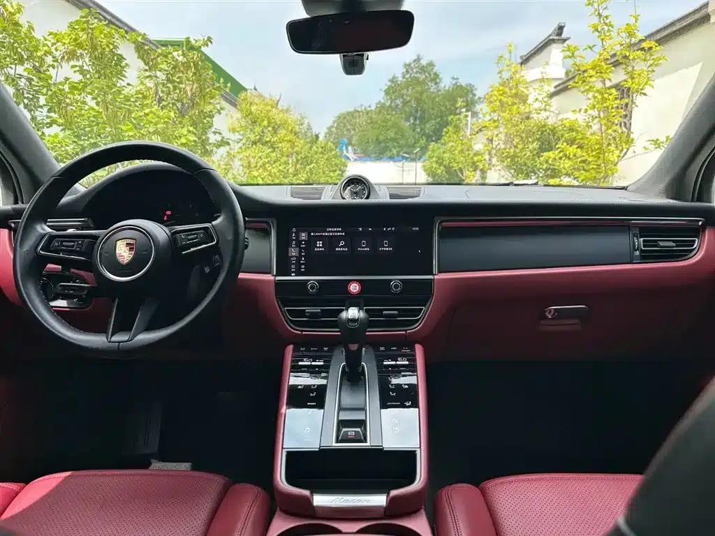 2023 Macan 2.0T — миниатюра 7