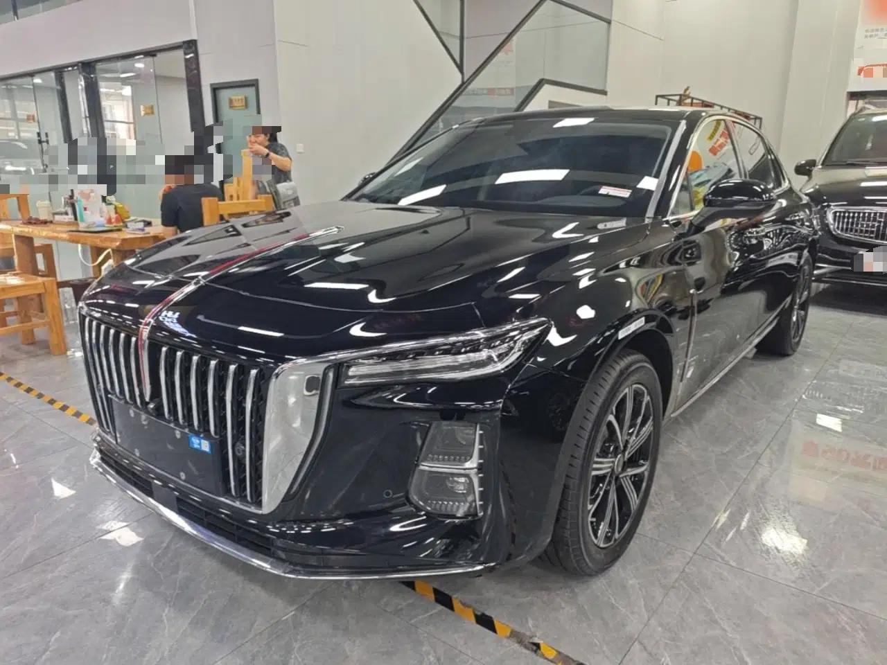 Hongqi H5 PHEV 2025 130 Super Hybrid Version — миниатюра 1