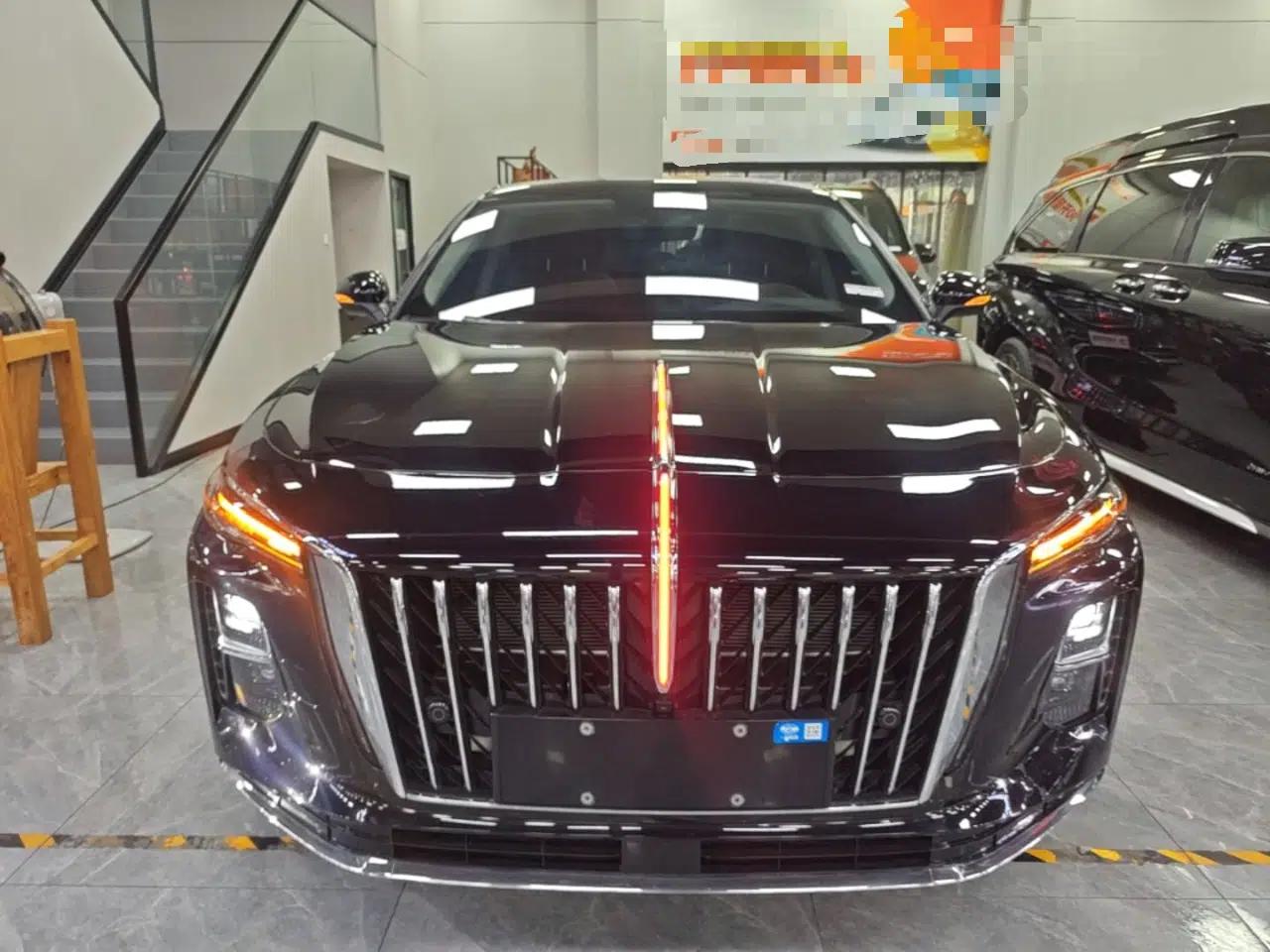 Hongqi H5 PHEV 2025 130 Super Hybrid Version — миниатюра 2