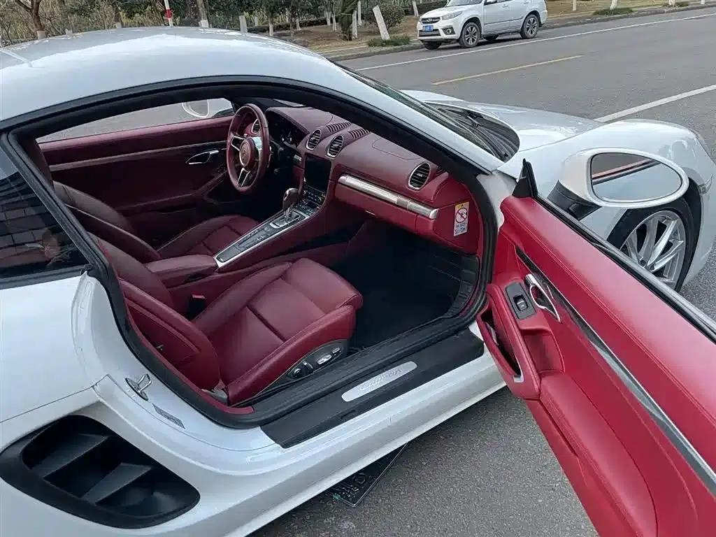 Porsche 718 Cayman 2018 2.0T — миниатюра 4