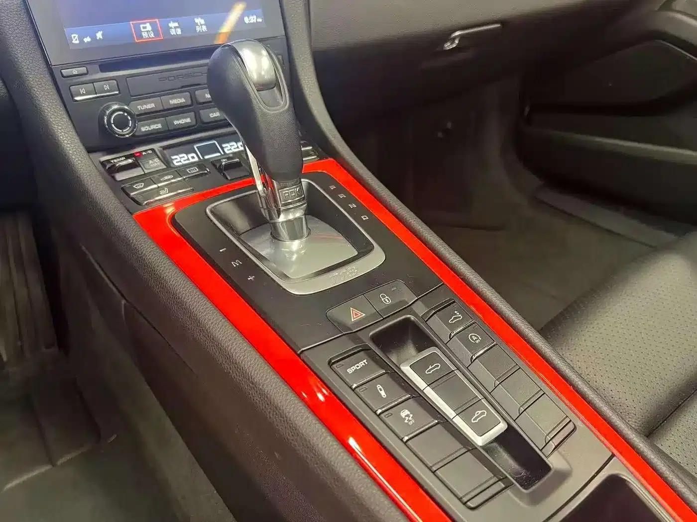 2018 Porsche 718 Boxster 2.0T — миниатюра 17