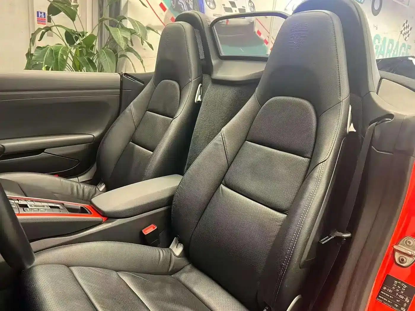 2018 Porsche 718 Boxster 2.0T — миниатюра 21
