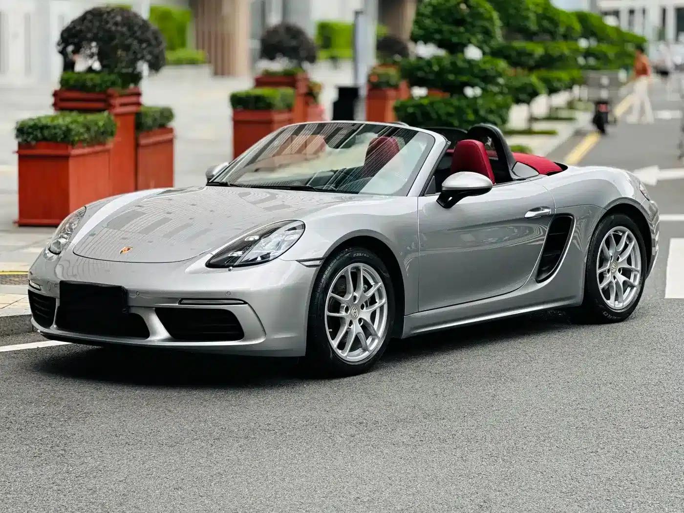 2022 Porsche 718 Boxster 2.0T — миниатюра 1