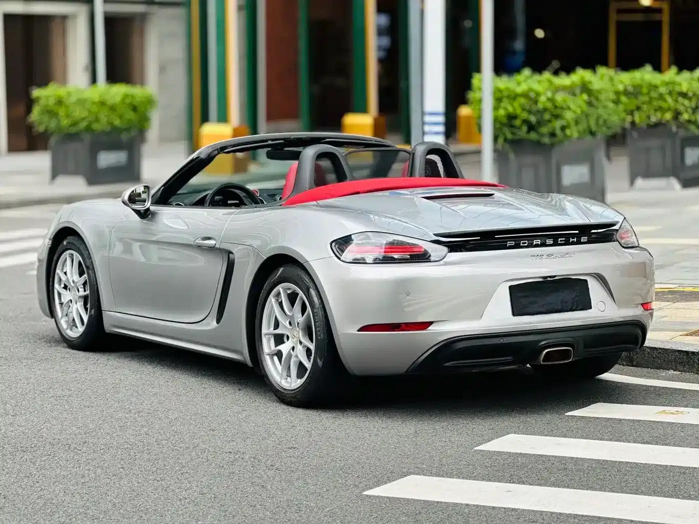 2022 Porsche 718 Boxster 2.0T — миниатюра 4