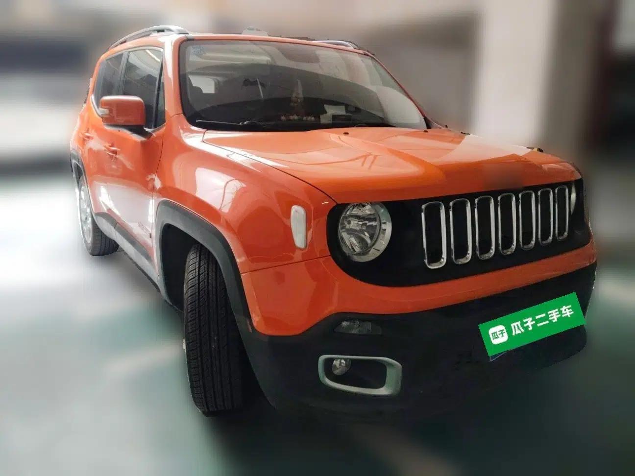 Jeep Renegade 2016 1.4T Automatic Jingneng Edition — миниатюра 3