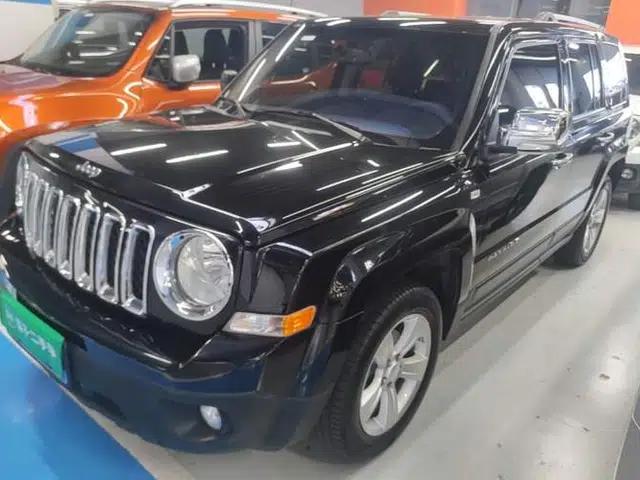 Jeep Patriot 2014 2.4L Luxury Navigation Edition