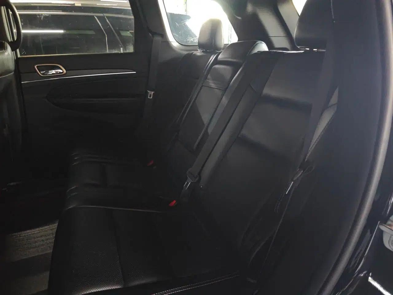 Jeep Grand Cherokee 2016 3.0L Elite Navigation Edition — миниатюра 17