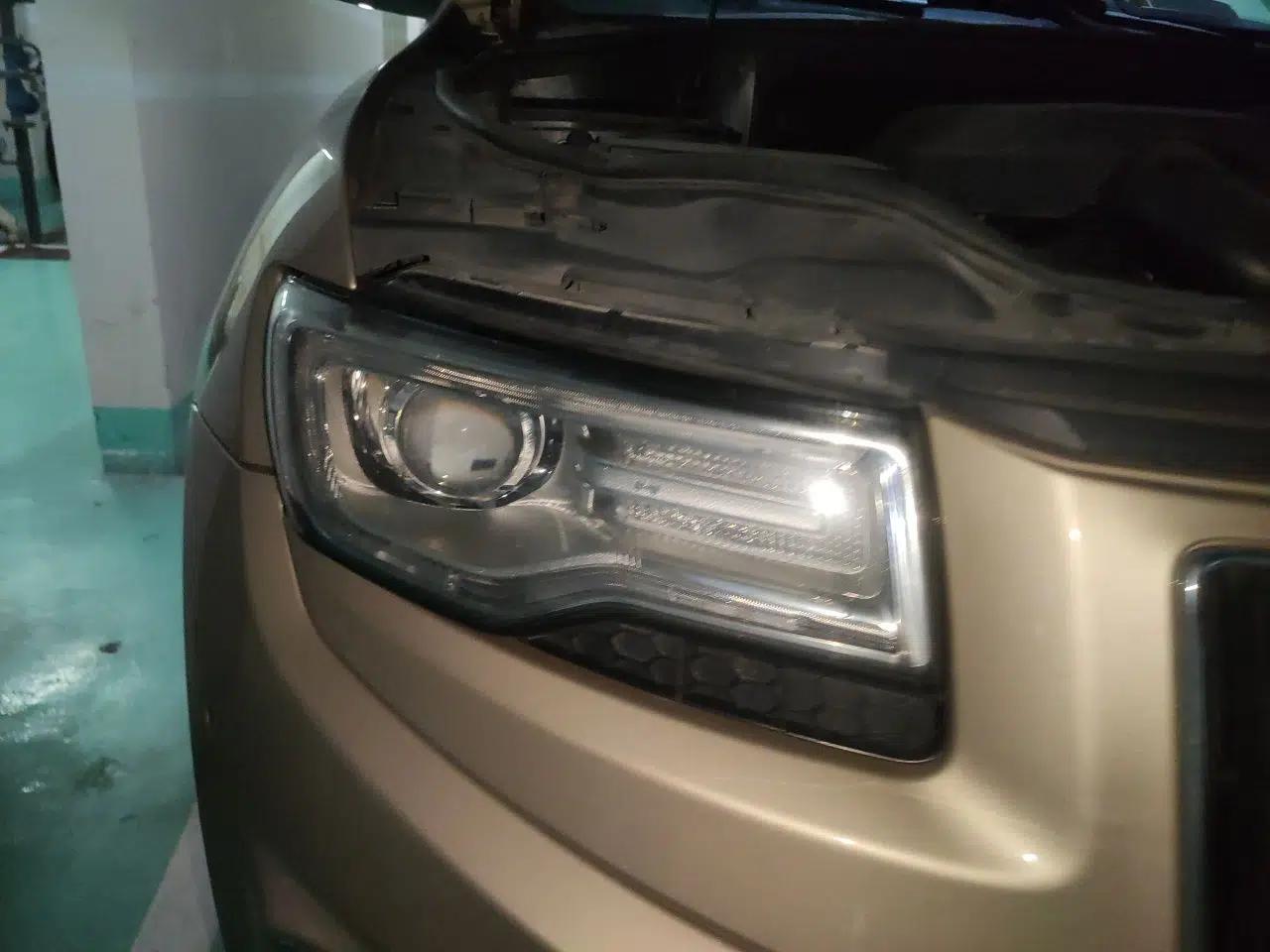 Jeep Grand Cherokee 2014 3.6L Elite Navigation Edition — миниатюра 7