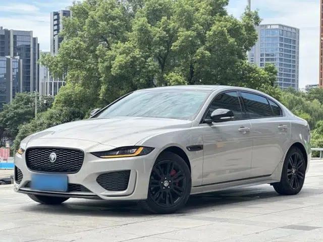 Jaguar XEL 2025 2.0T 250 PS R-DYNAMIC 90th Anniversary Edition