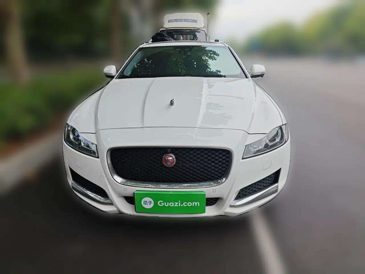 Jaguar XFL 2019 XFL 2.0T 200PS Two-Wheel-Drive Luxury Edition — миниатюра 2