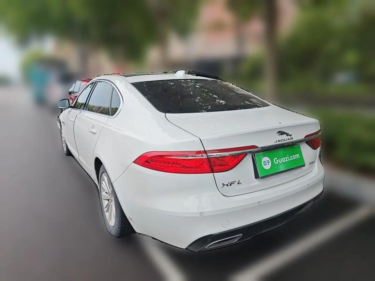 Jaguar XFL 2019 XFL 2.0T 200PS Two-Wheel-Drive Luxury Edition — миниатюра 4