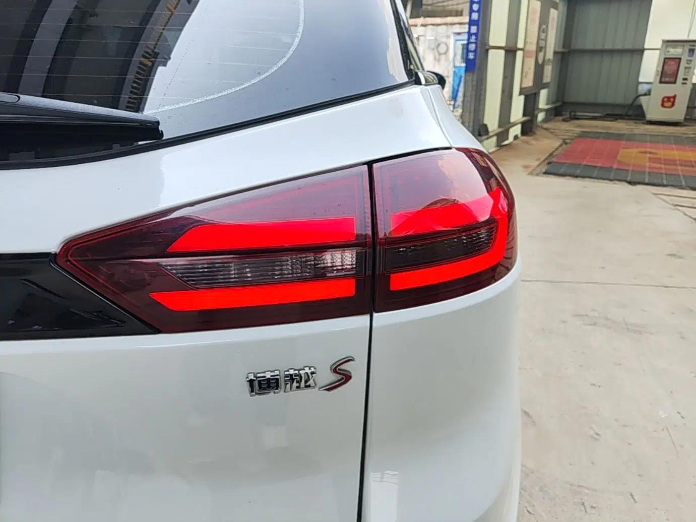 Geely Auto Emgrand X7 Sport 2021 1.8TD DCT Two-Wheel Drive Asian Games Edition — миниатюра 9
