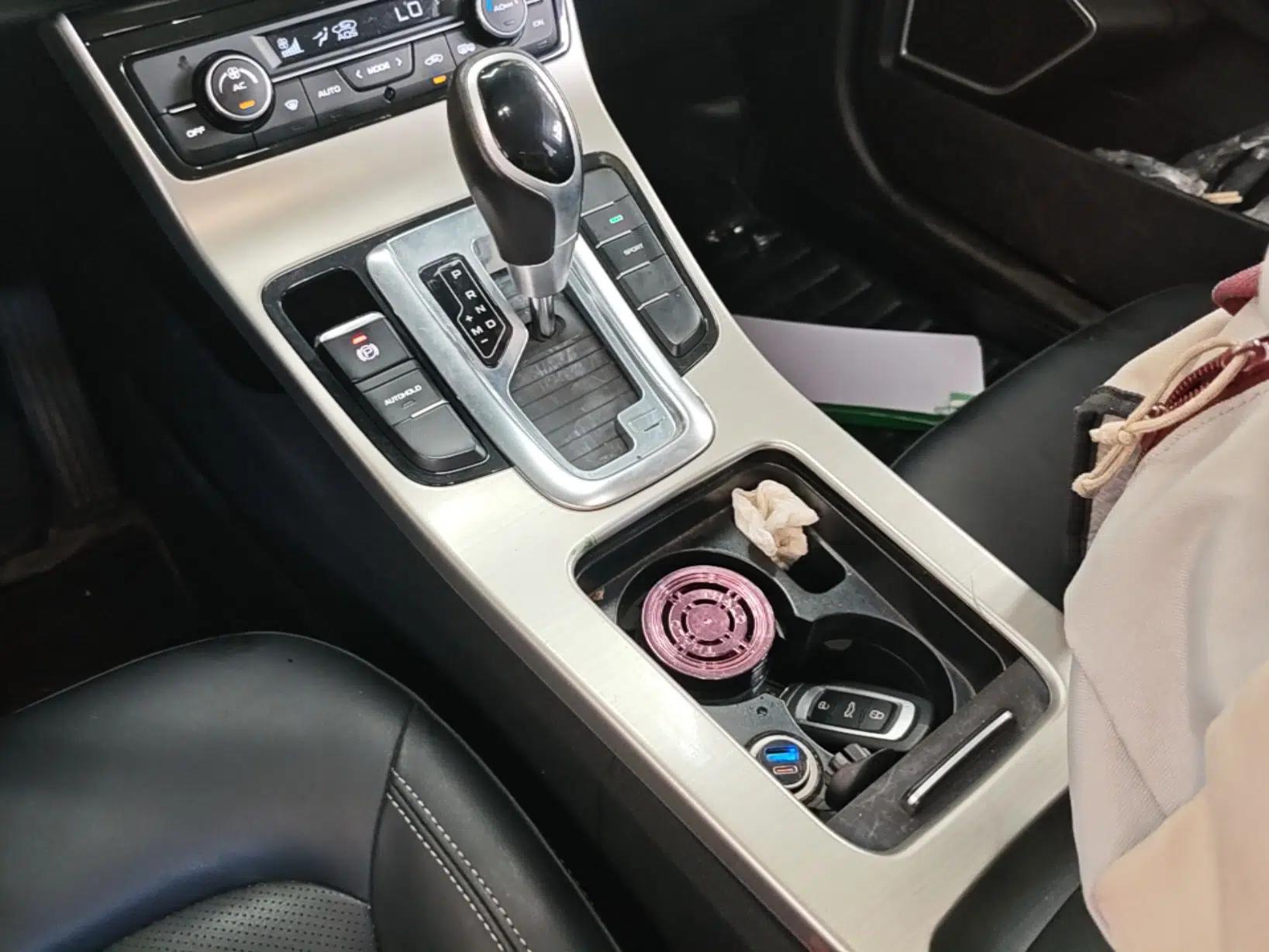 Geely Auto Emgrand GL 2017 1.3T DCT Elite Model — миниатюра 16