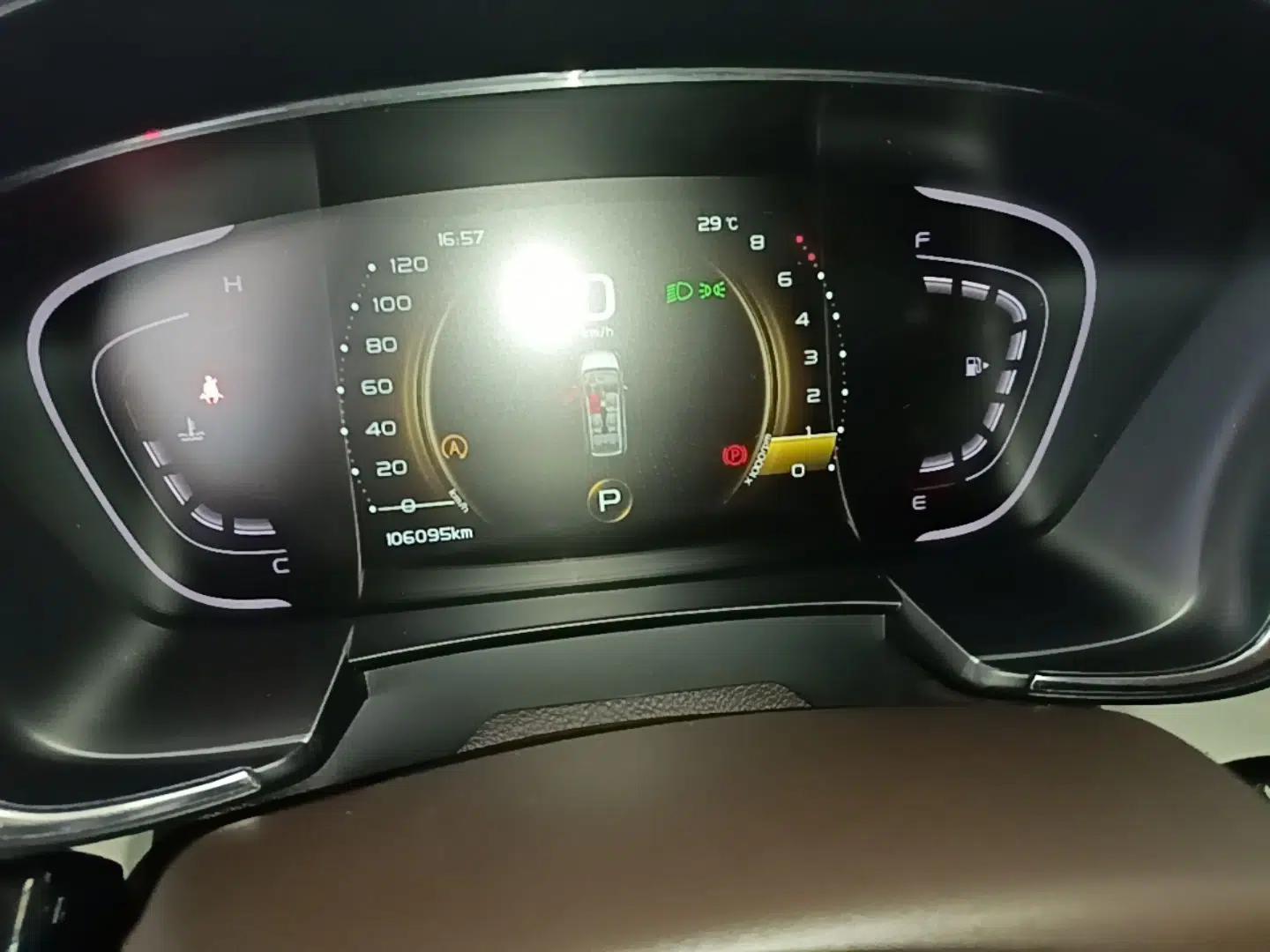 Geely Auto Jiajie 2019 1.5TD MHEV DCT Luxury Edition — миниатюра 14