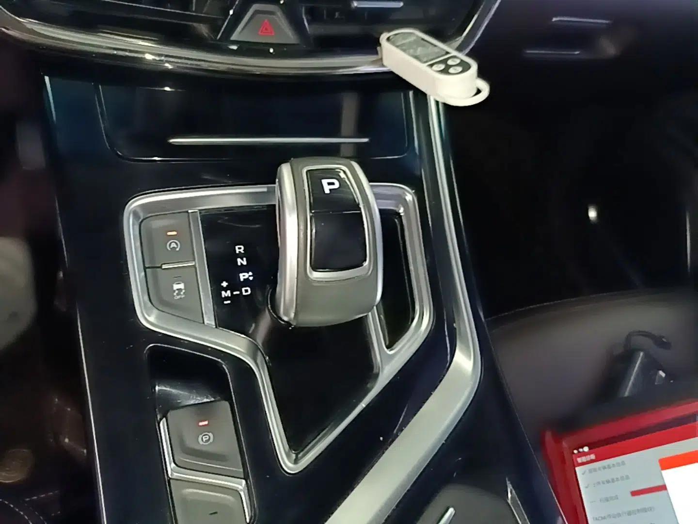 Geely Auto Jiajie 2019 1.5TD MHEV DCT Luxury Edition — миниатюра 16