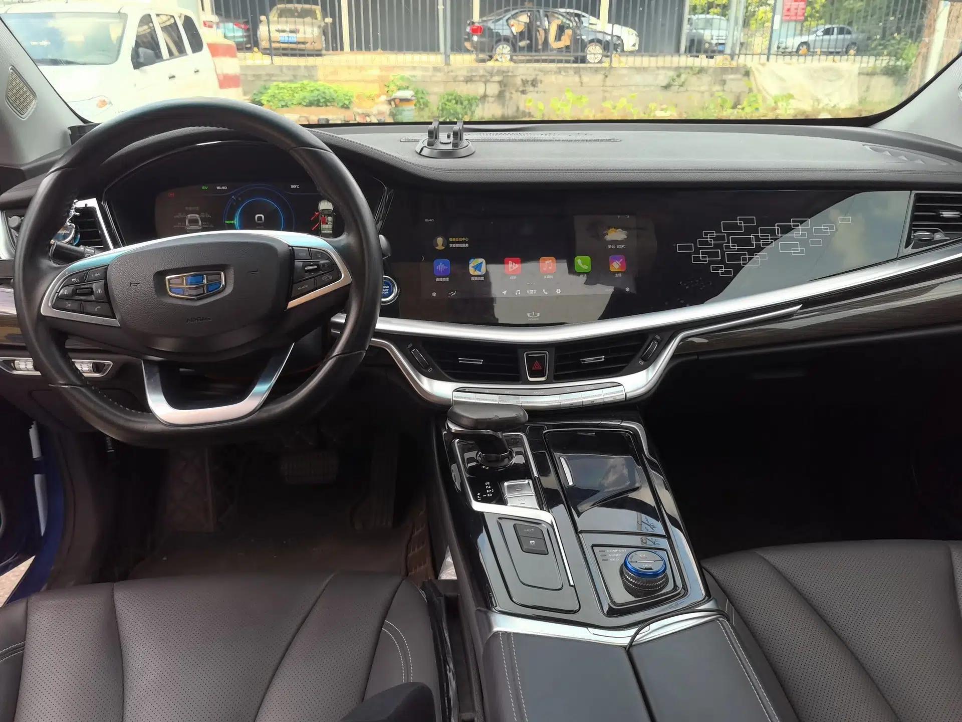 Geely Auto Emgrand GT New Energy 2018 1.5T PHEV Yaoxiang Edition — миниатюра 9