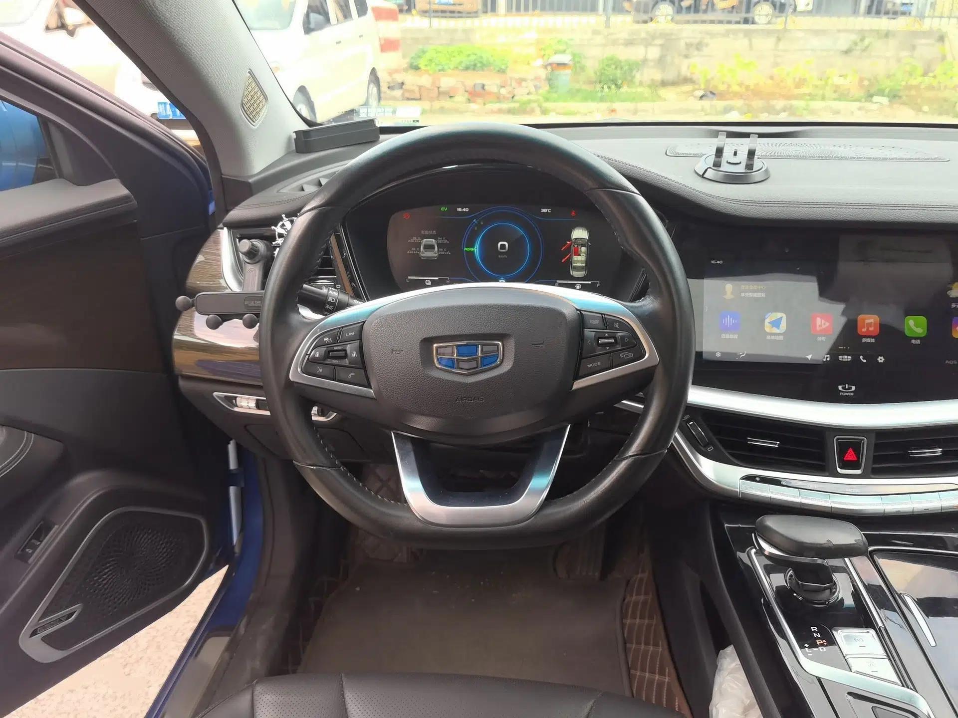 Geely Auto Emgrand GT New Energy 2018 1.5T PHEV Yaoxiang Edition — миниатюра 10
