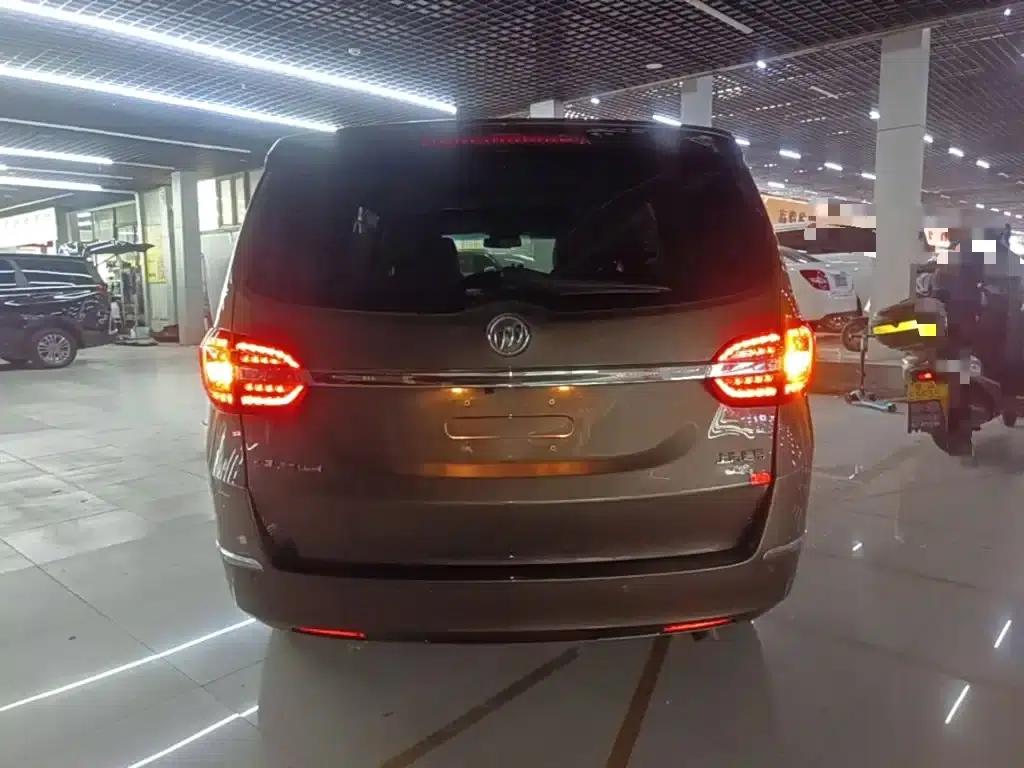 Buick GL8 2018 28T Premium Edition (China VI Emission Standard) — миниатюра 6