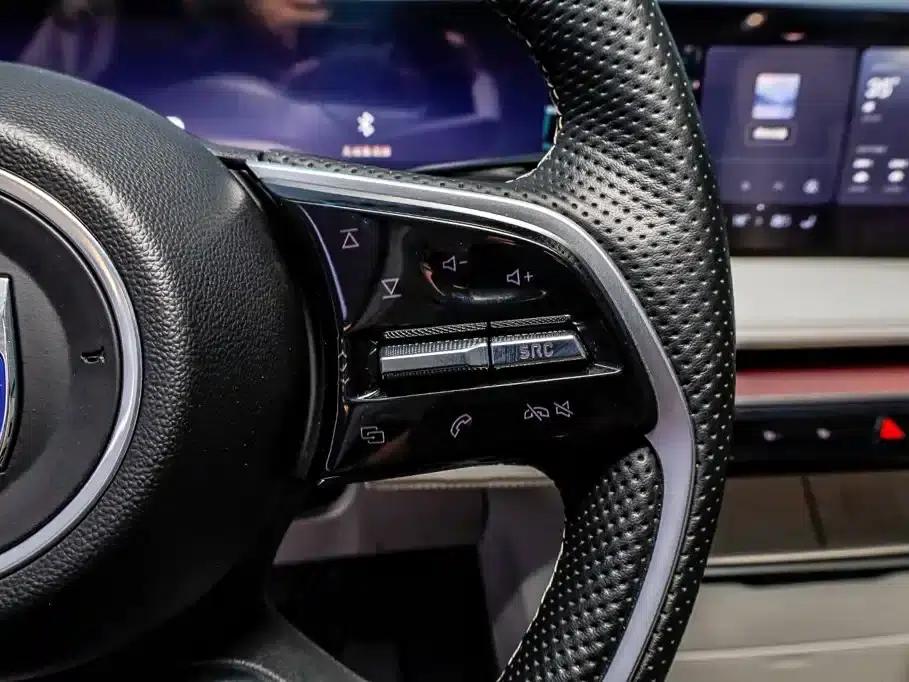 Buick GL8 PHEV 2024 Luxury Edition 7-seater — миниатюра 17