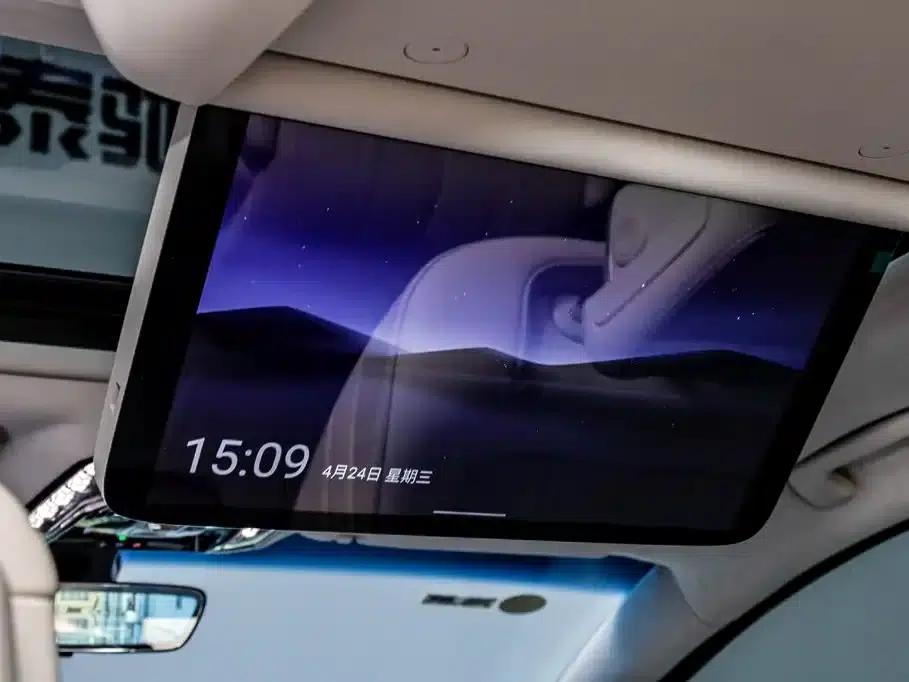 Buick GL8 PHEV 2024 Luxury Edition 7-seater — миниатюра 24