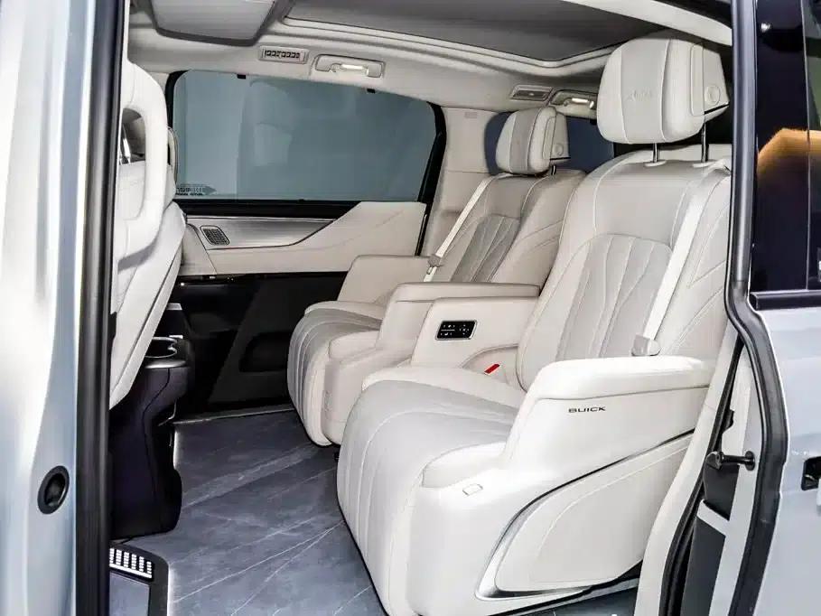 Buick GL8 PHEV 2024 Luxury Edition 7-seater — миниатюра 10