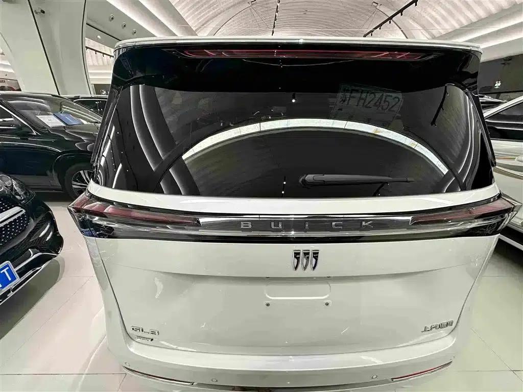 Buick GL8 PHEV 2025 Land Cruiser Premium Edition — миниатюра 17