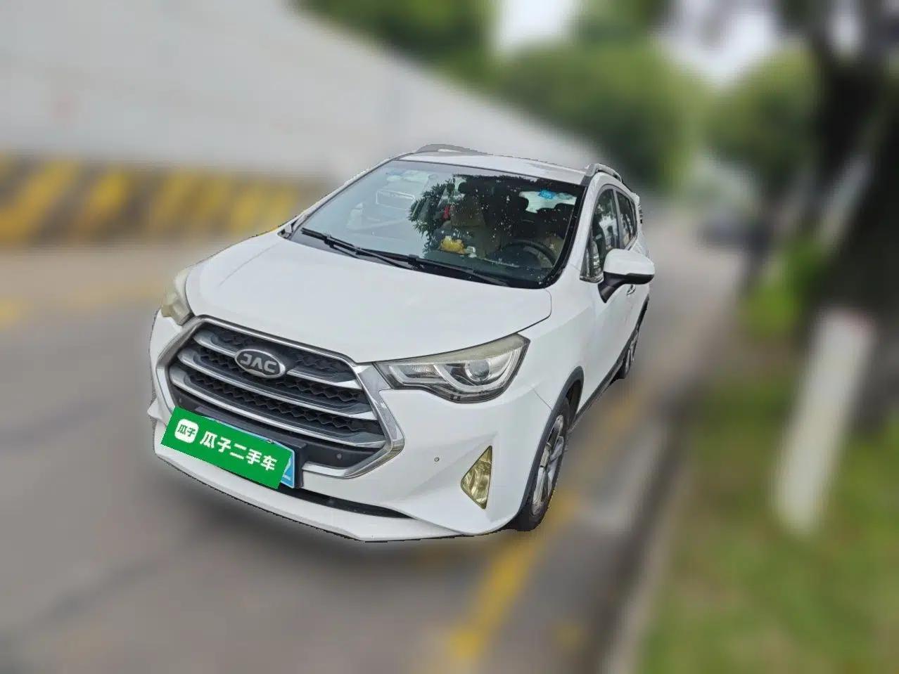 JAC Group Refine S3 2017 1.6L Manual Luxury Smart Model — миниатюра 1