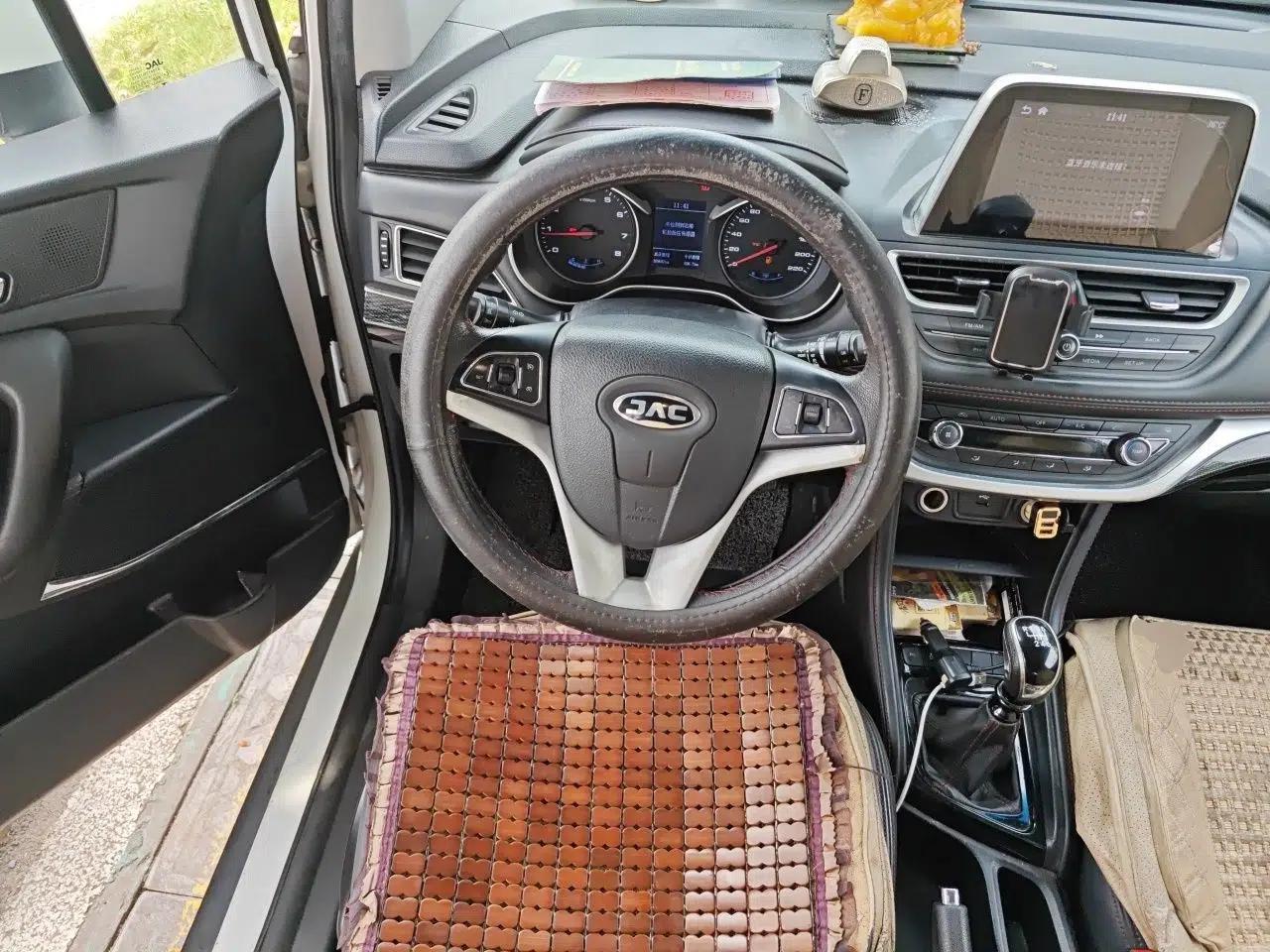 JAC Group Refine S3 2017 1.6L Manual Luxury Smart Model — миниатюра 10