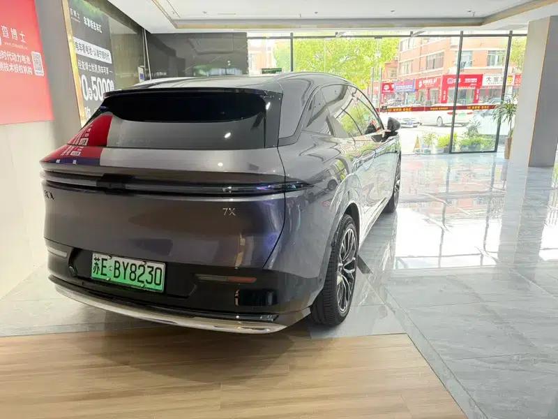 ZEEKR 7X 2025 75kWh Rear-Wheel Drive Intelligent Driving Edition — миниатюра 4