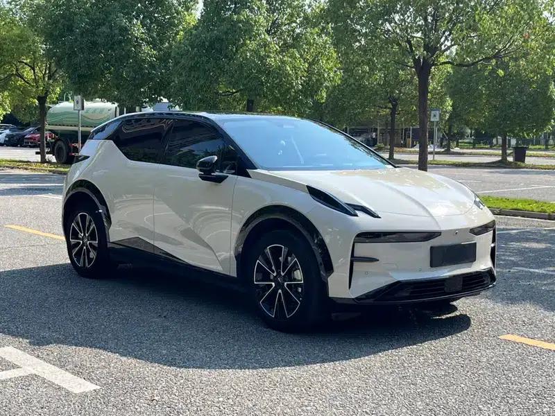 ZEEKR X 2023 YOU Edition, 5-seater, 4WD — миниатюра 3