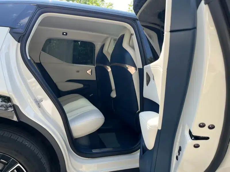 ZEEKR X 2023 YOU Edition, 5-seater, 4WD — миниатюра 23