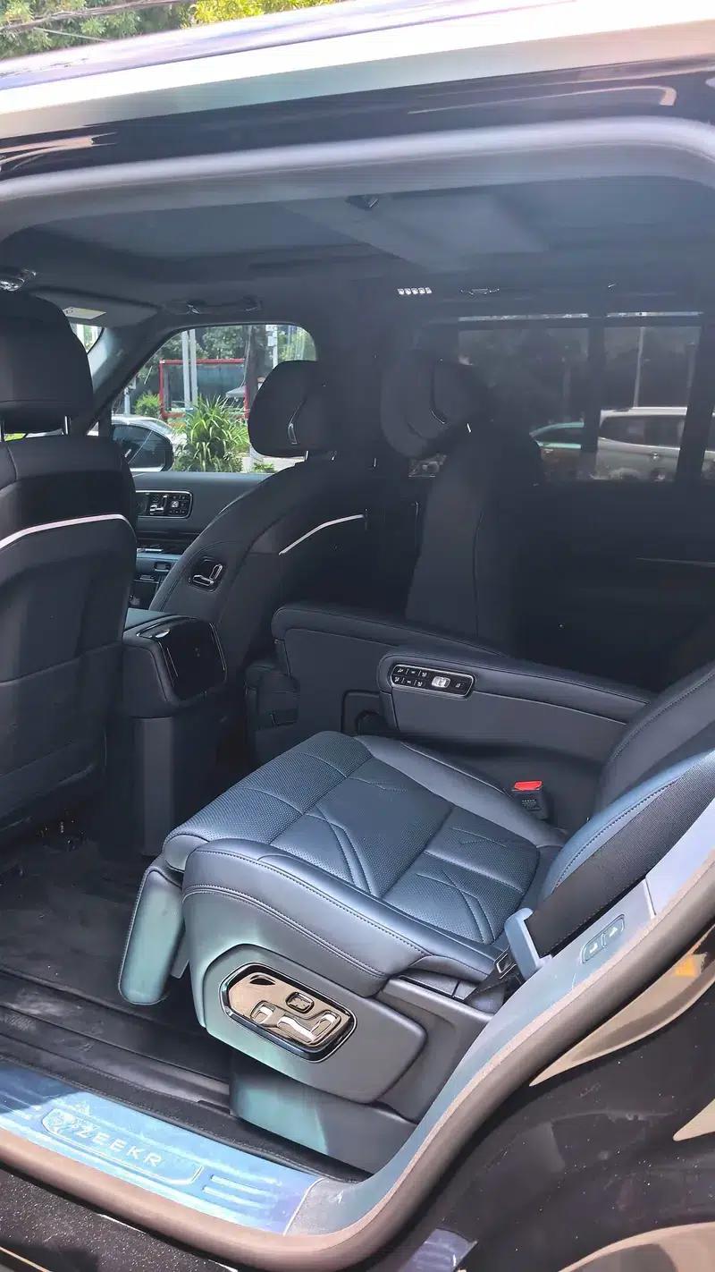 ZEEKR 9X 2025 Ultra Edition 70kWh Six-Seat — миниатюра 3
