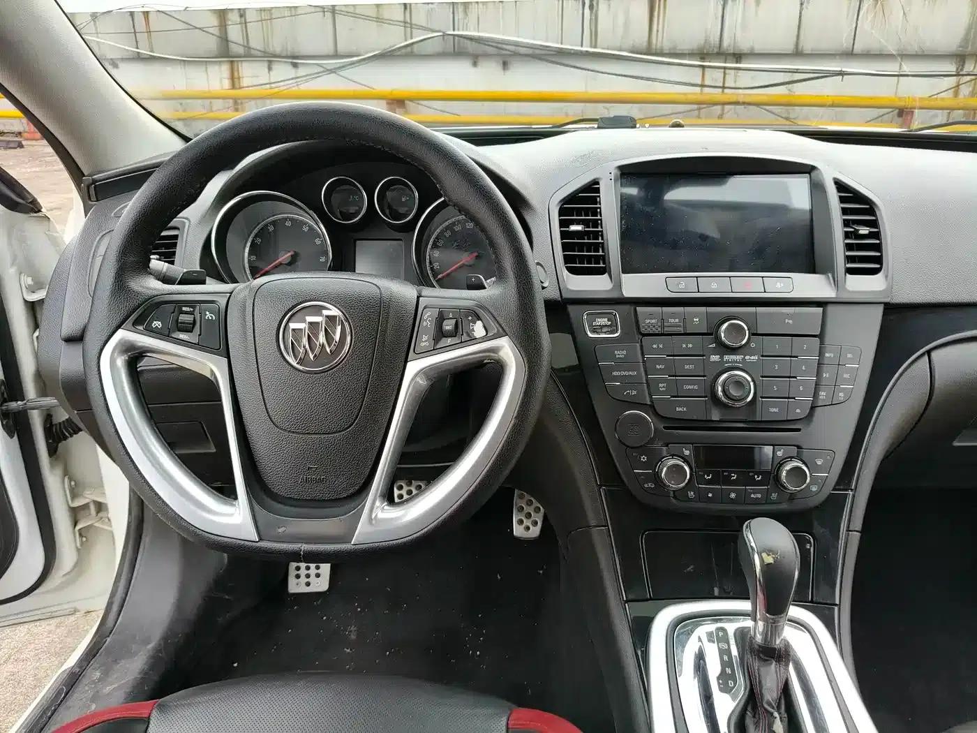 Buick Regal 2012 GS 2.0T Super Sport Edition — миниатюра 14