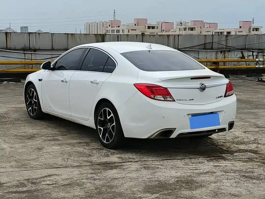 Buick Regal 2012 GS 2.0T Super Sport Edition — миниатюра 7