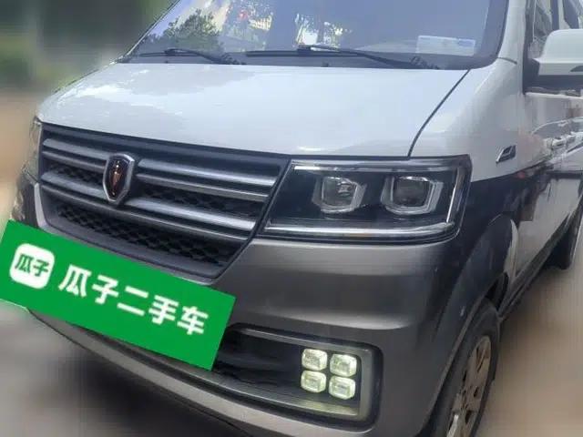 Jinbei New Hiace S 2021 model, 1.5 manual, 5 seats, no sunroof
