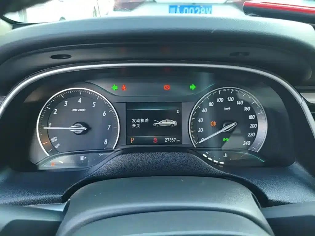 Buick Excelle 2021 Classic 1.5L Automatic Elite — миниатюра 12