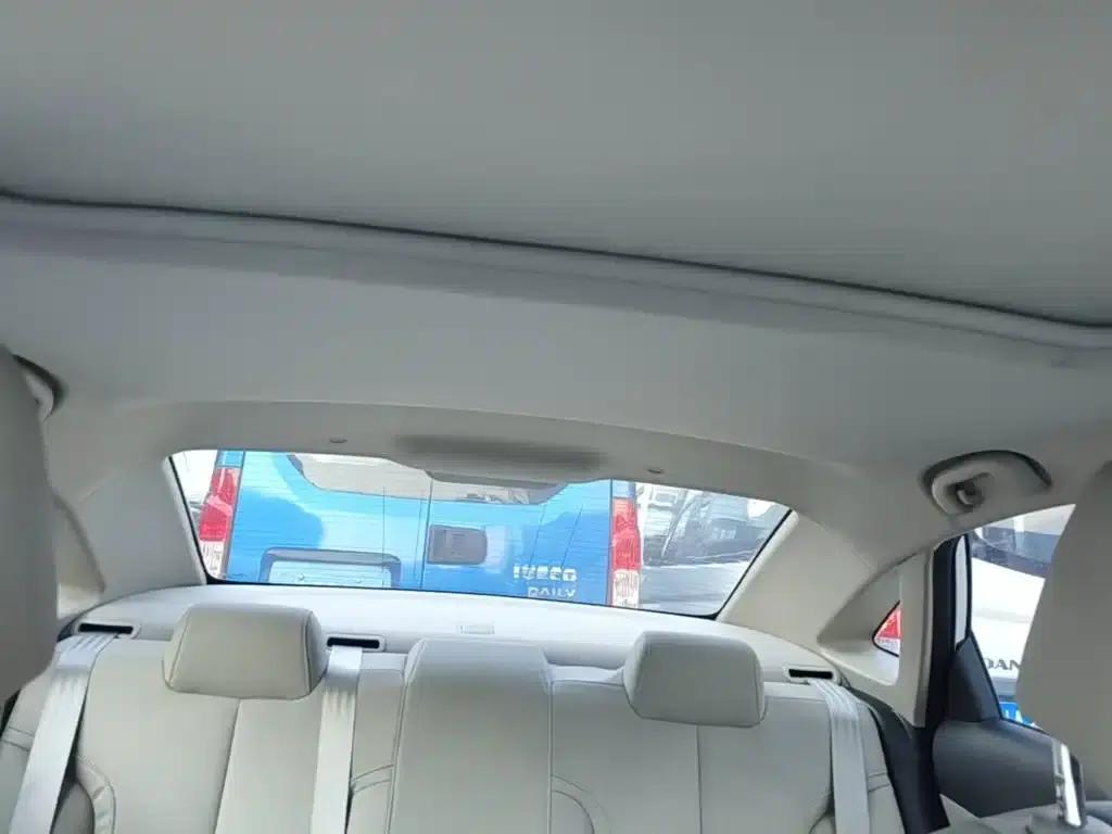 Buick Excelle 2021 Classic 1.5L Automatic Elite — миниатюра 18