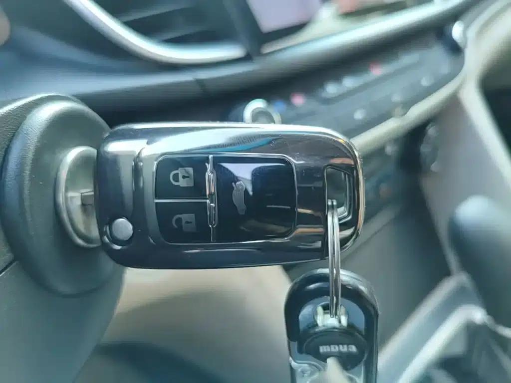 Buick Excelle 2021 Classic 1.5L Automatic Elite — миниатюра 9