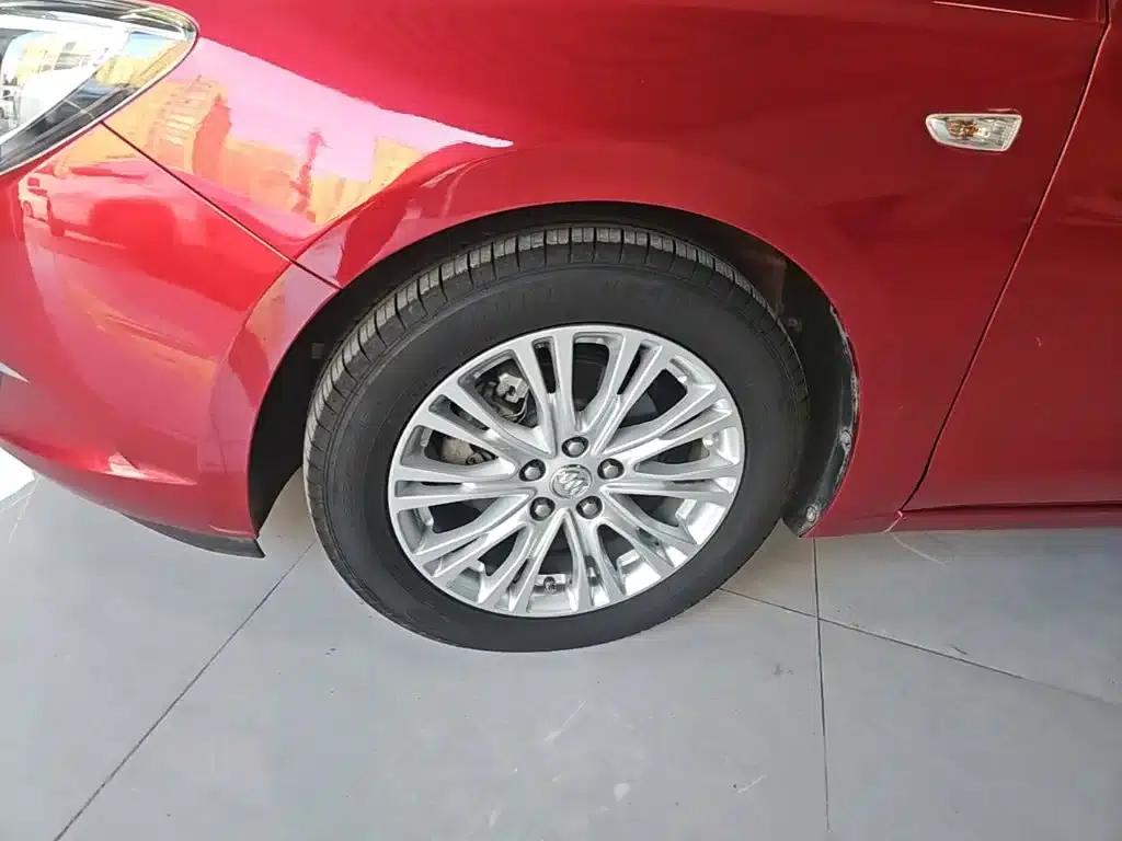Buick Excelle 2016 15N Automatic Elite — миниатюра 23