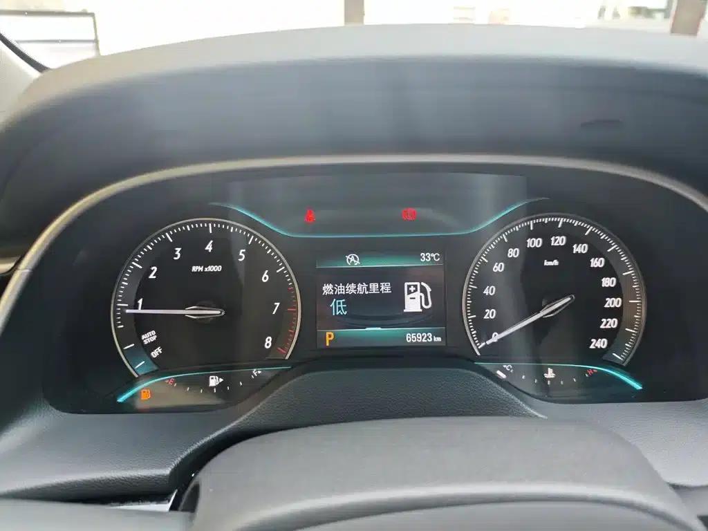 Buick Excelle 2015 18T Dual-Clutch Luxury Edition — миниатюра 12