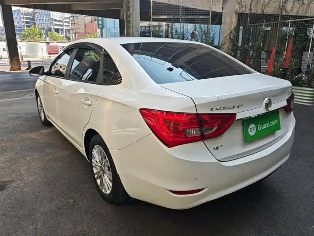 Buick Excelle 2015 18T Dual-Clutch Luxury Edition — миниатюра 5