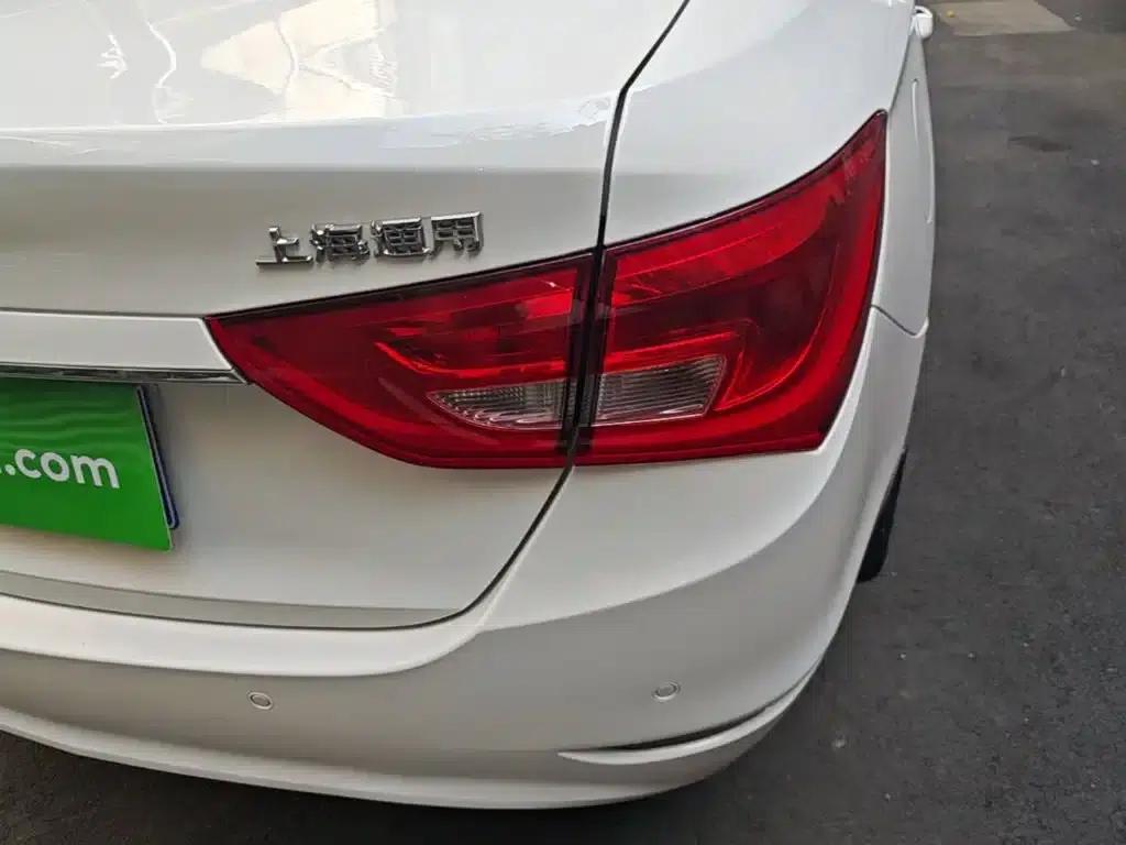 Buick Excelle 2015 18T Dual-Clutch Luxury Edition — миниатюра 8